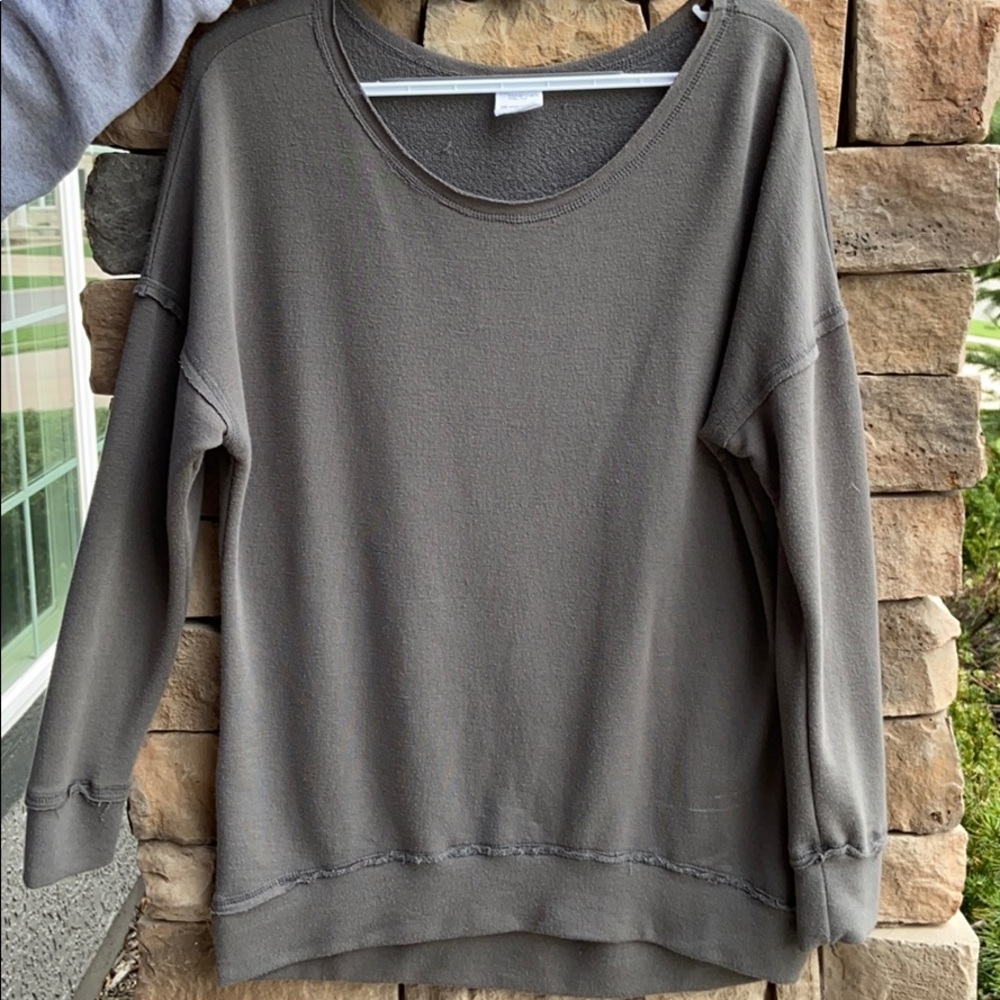 Comfy Gray Crewneck Sweater